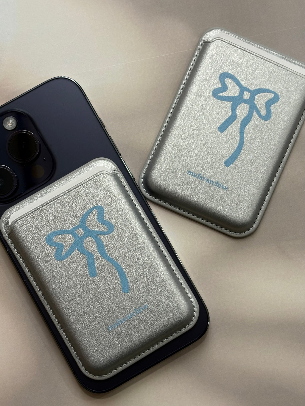 The Lumière Bow Card Holder