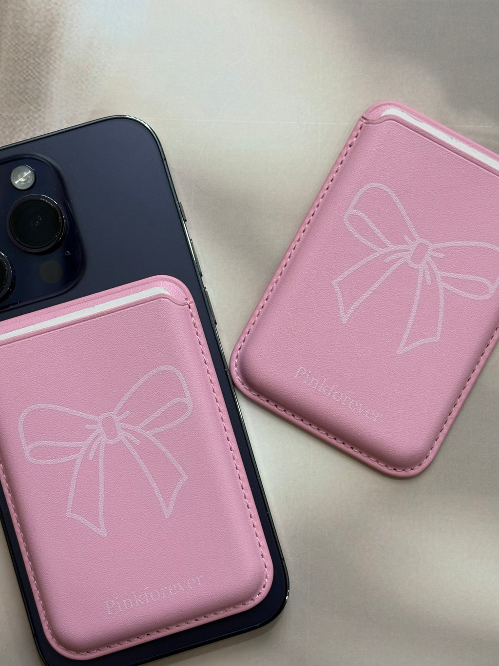 Pink Bow MagSafe Card