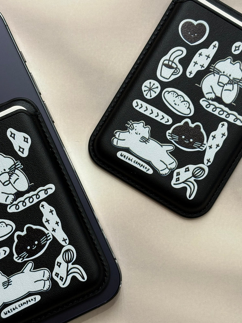 The Snack Time Cat card holder